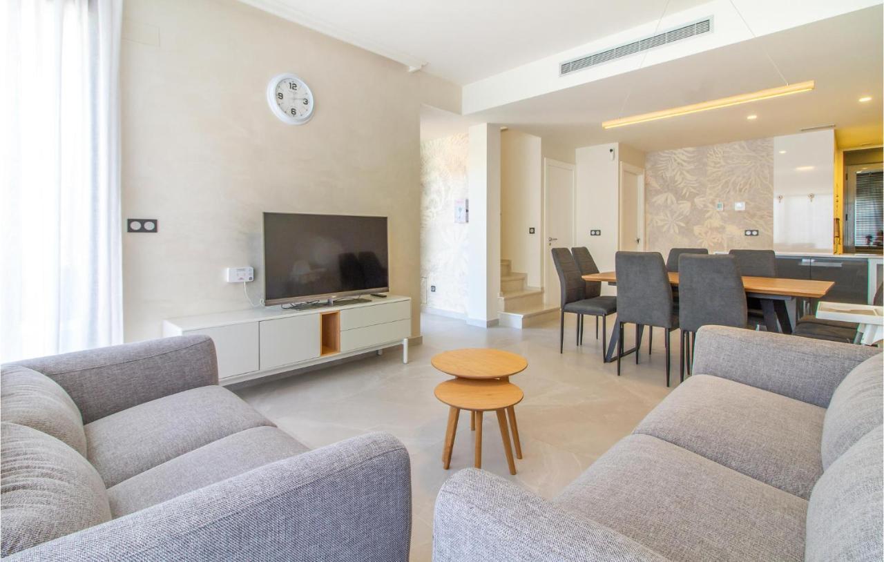Stunning Home In Castalla With Wifi Екстериор снимка